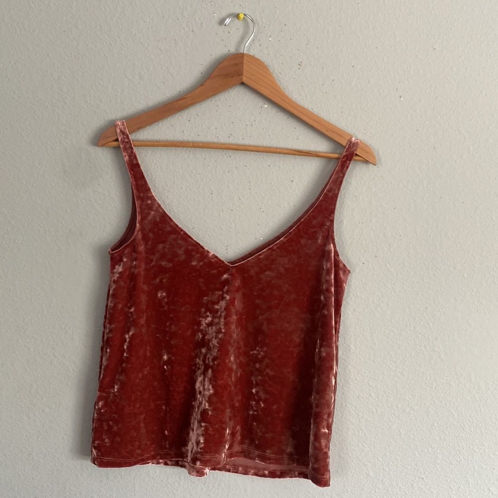 H&M Tank Top - Picture 3 of 3
